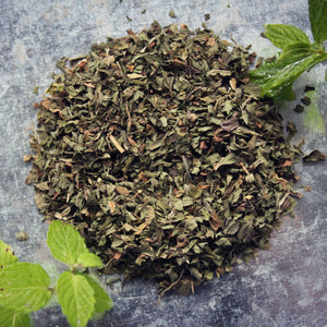 peppermint green tea detail