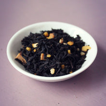 Load image into Gallery viewer, salted caramel loose leaf black tea